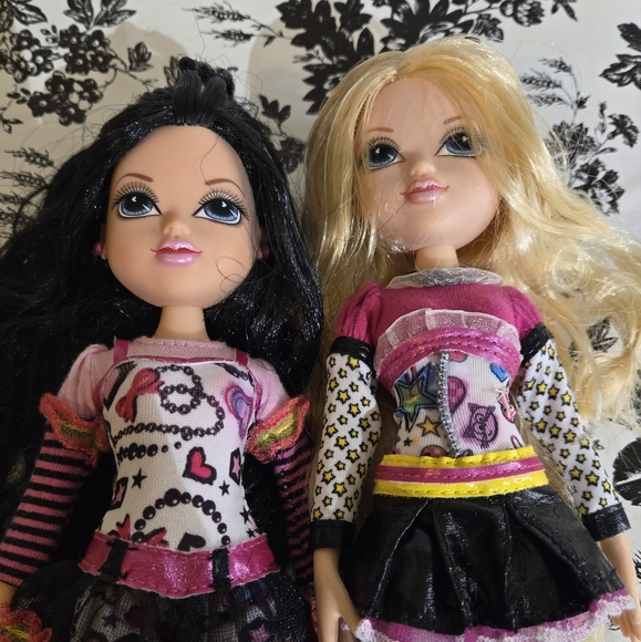 Moxie Girls Other - Moxie girlz art-titude b192